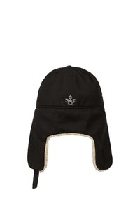 Sombrero negro con orejeras, hecho de tejido texturizado, que cuenta con un forro de piel de pelo y un diseño bordado en la parte frontal. Correa ajustable para la barbilla.