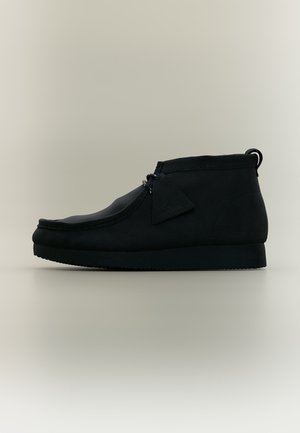 Clarks Originals, WALLA M - Derbies - ink suede