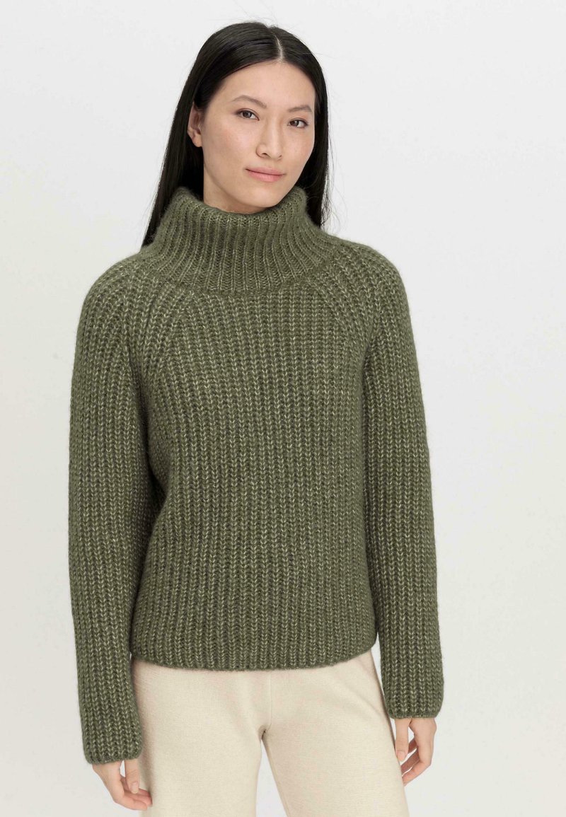 hessnatur Strickpullover - moos