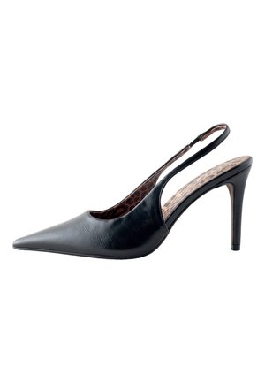 Schwarzer Leder-Slingback mit spitzer Schuhspitze, Leopardenprint im Innenfutter und schlankem Stilettoabsatz vor weißem Hintergrund.