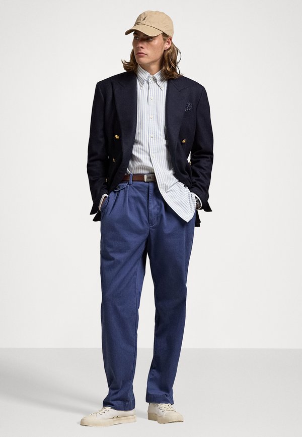 WHITMAN PLEATED UNISEX - Chinos2