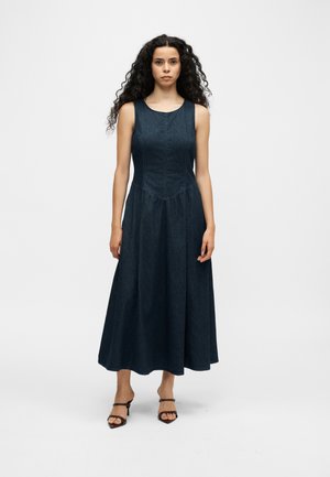 GAP Petite, - Sukienka jeansowa