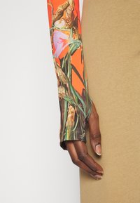 MAITREPIERRE CHAMPETRE - Pitkähihainen paita - orange