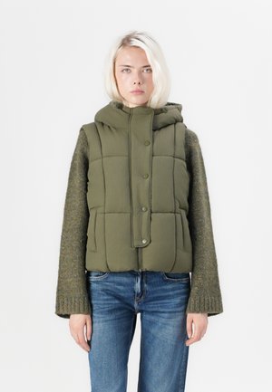 JDYWONDER SHORT HOOD - Bodywarmer - ivy green