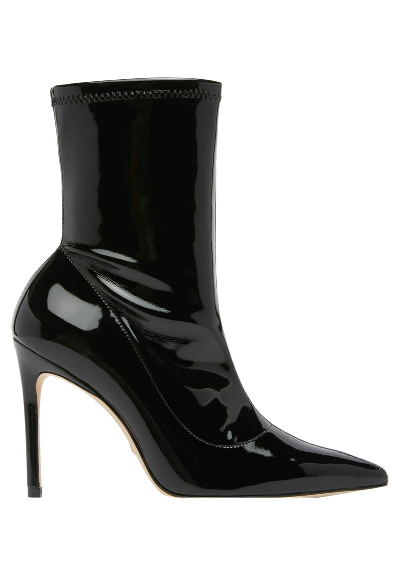 bottes stuart weitzman soldes