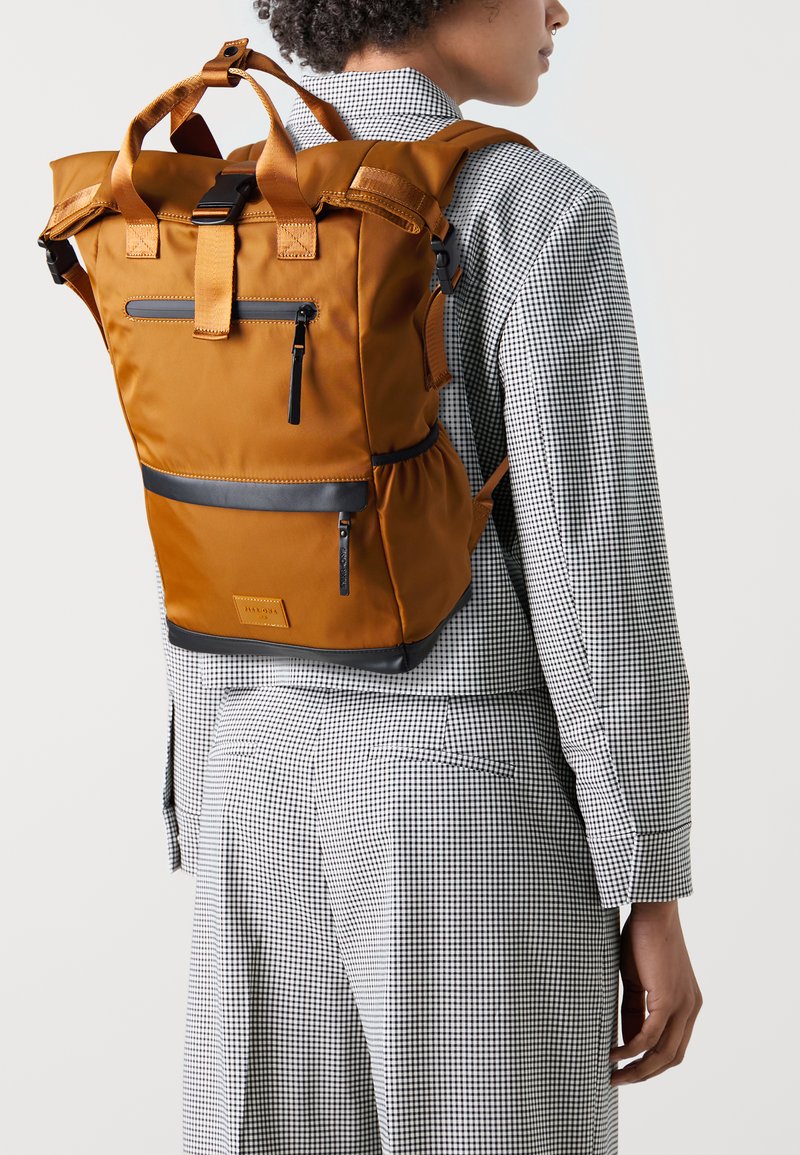 Pier One UNISEX - Rucksack - cognac - Zalando.ie