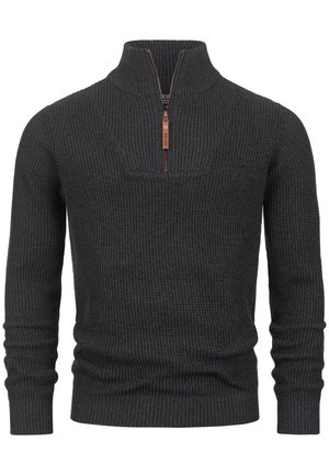 Mörkgrå pullov sweater med ett strukturerat stickmönster, ståkrage och halvdragkedja med en brun dragflik.