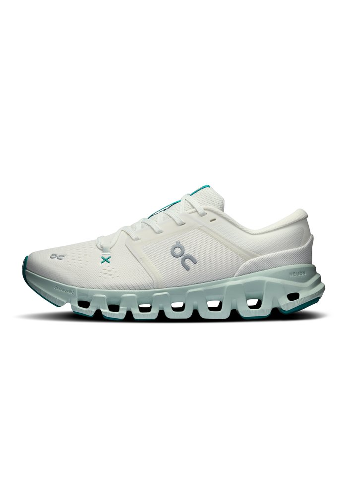On CLOUD X 5 - Trainers - ivory surf
