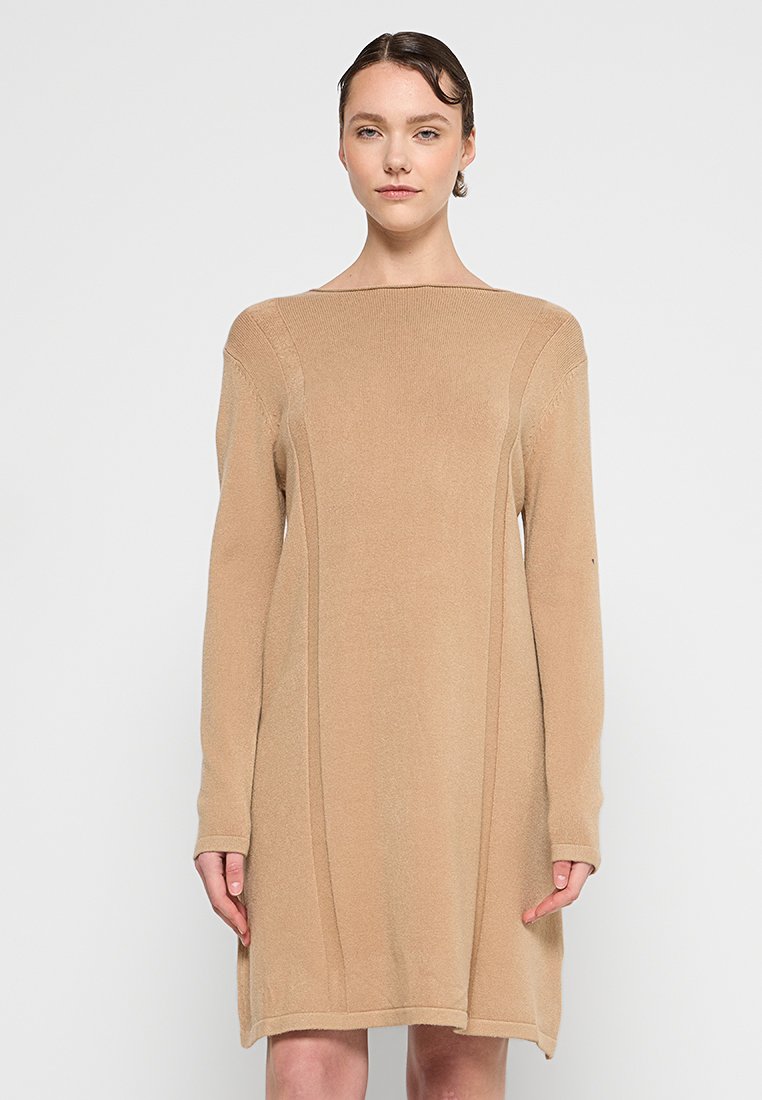 Apart Gebreide jurk camel