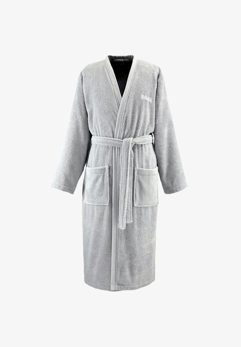 Peignoir en éponge gris clair à manches longues, deux poches avant, ceinture à la taille, avec "BOSS" brodé sur la poitrine.