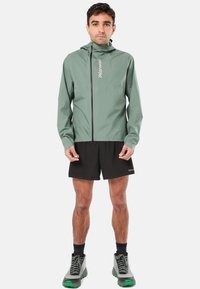 NNormal BEKLEIDUNG RACE - Regenjacke / wasserabweisende Jacke - mittelgrün