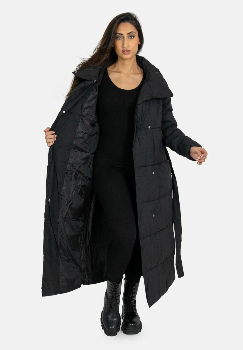 Cherry Koko Cappotto invernale - schwarz