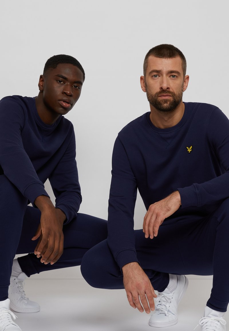 navy lyle and scott sweatshirt