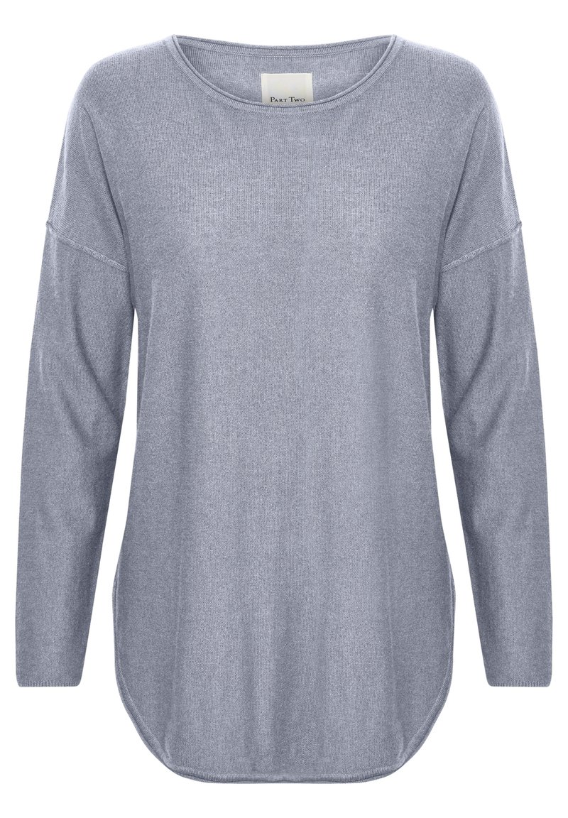 Maglione grigio chiaro a maniche lunghe con scollatura rotonda, vestibilità comoda, cuciture laterali e una consistenza morbida. L'etichetta riporta "Part Two."