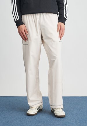 ESSENTIALS - Træningsbukser - white