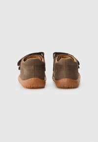 Bisgaard HALE UNISEX - First shoes - dark brown