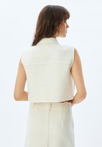 Koton CROP - Vest - beige