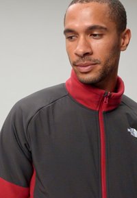The North Face M GLACIER HEAVYWEIGHT FULL ZIP - Jakna od flisa - garnet red/asphalt grey