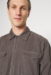 INDICODE JEANS SETH - Shirt - raven