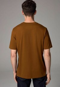 Next Basic póló - bronze orange