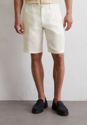 Shorts - egg white