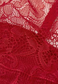 Intimissimi BEAUTY - String - red