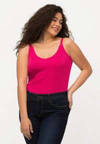 Ulla Popken SLIM ÄRMELLOS SCHMALE TRÄGER - Top - pink