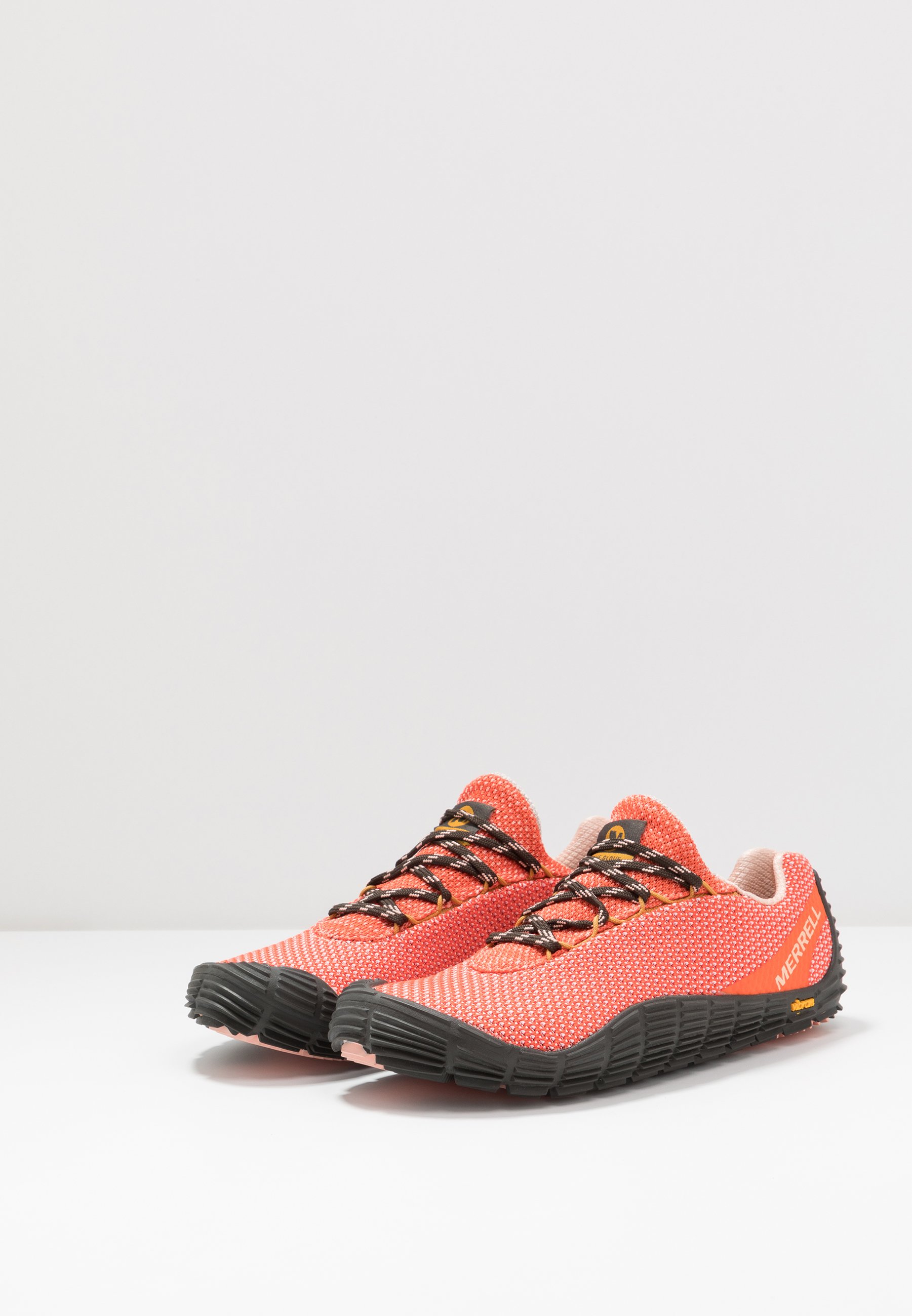 Merrell MOVE GLOVE Treningssko goldfishkorall Zalando.no Merrell TRAIL GLOVE 5 Løpesko for mark goldfishkorall