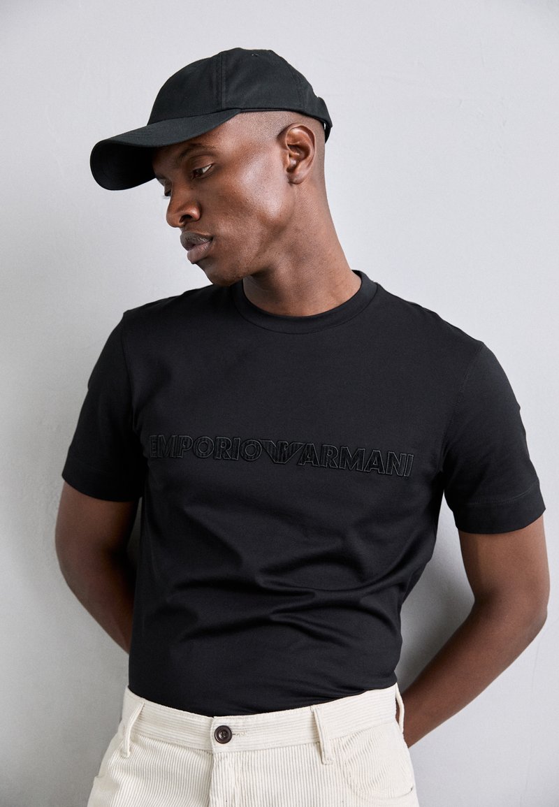 Emporio Armani Print T-shirt - black