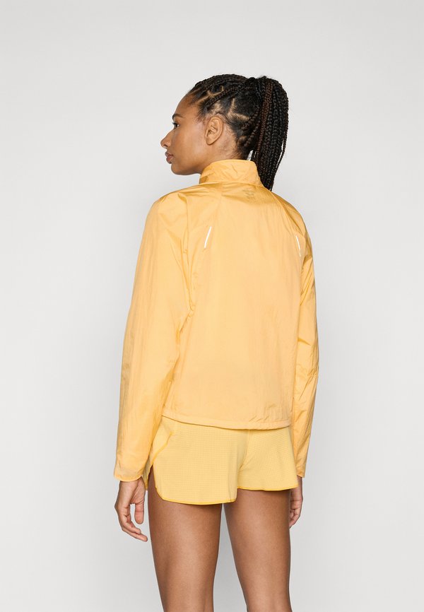 FLY  - Windbreaker - warm apricot4