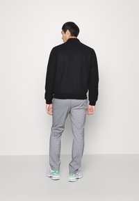 INDICODE JEANS MERLIN - Blusão aviador - raven