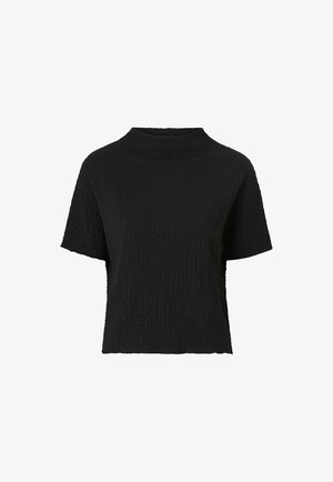 Sort kortærmet top med høj hals, lavet af tekstureret stof, med en afslappet pasform og en ufærdig kant for et moderne look.