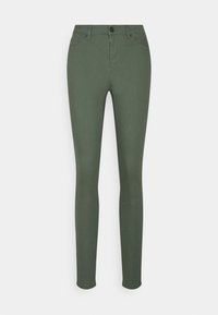 Pantalones ajustados verdes de mezclilla. Con cierre de botón, bolsillos frontales y una textura suave. Sin patrones ni acentos visibles.