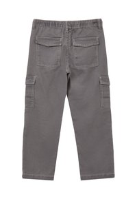Pantaloni cargo grigi con vita elastica, due tasche posteriori e due tasche laterali. Il materiale sembra resistente e ha una consistenza liscia.