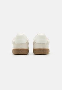 Call it Spring IMPALLAA B.E.D FOAM - Baskets basses - light grey