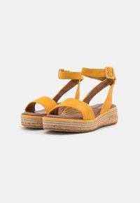 Tamaris Platform sandals - mango