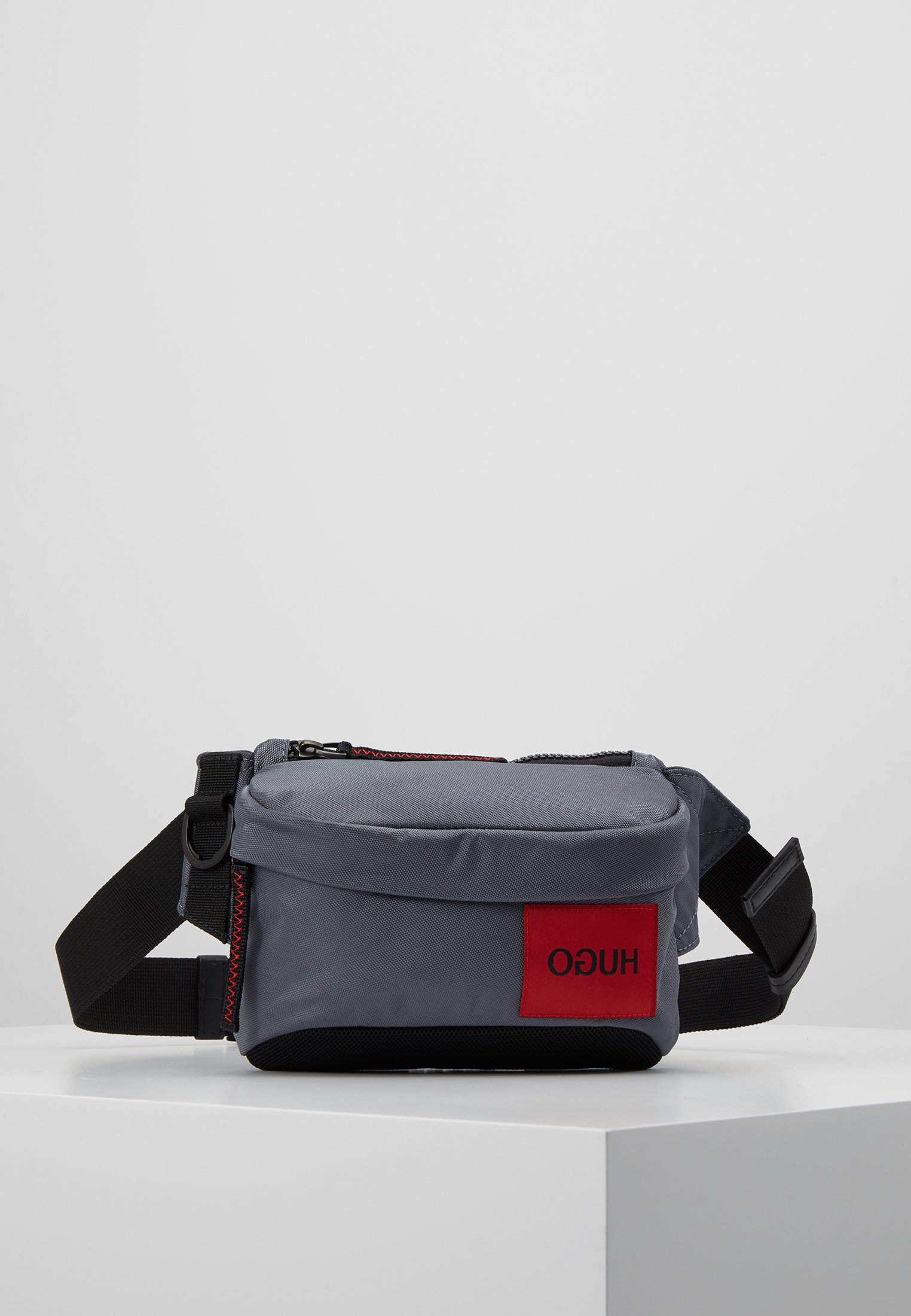 hugo bumbag