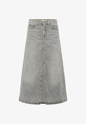 Grauer Denim-Midirock mit einem vorderen Schlitz und kontrastierenden Nähten. Besitzt eine hohe Taille, drei Taschen und eine gerade Silhouette.