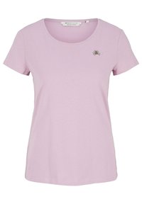 soft mauve