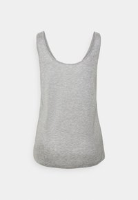 Mouwloos grijs tanktop gemaakt van zachte, lichte stof. Heeft een ronde halslijn en een gebogen zoom, wat zorgt voor een relaxte pasvorm.