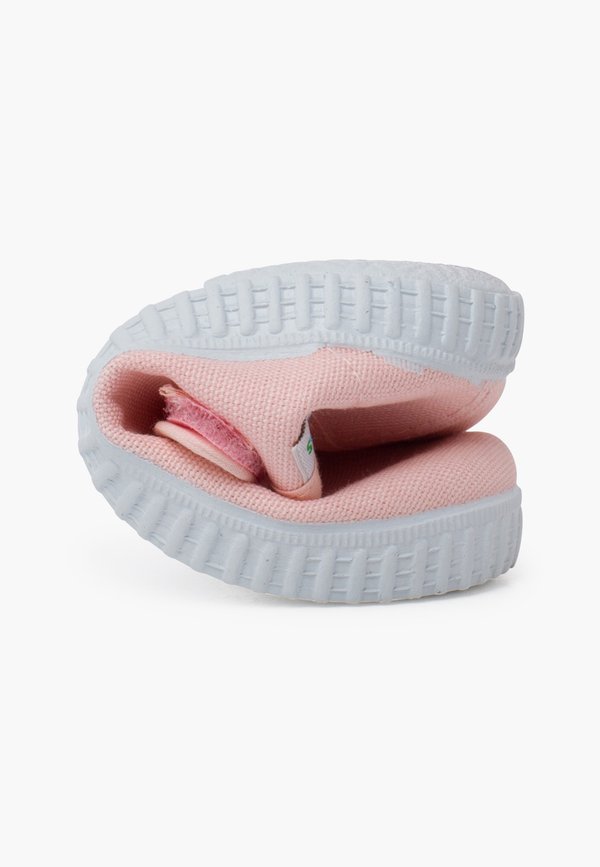 MERCEDITAS TIRA ADHERENTE TIPO – Lauflernschuh – rosa