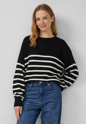 - Sweter