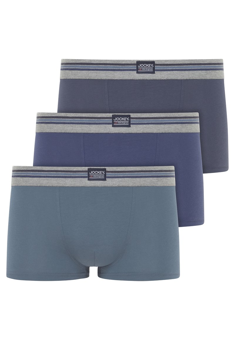 Tre par Jockey boxerkalsonger i mörknavy, mellan-navy och teal. Mjuk material med en grårandig midja med logotyp.