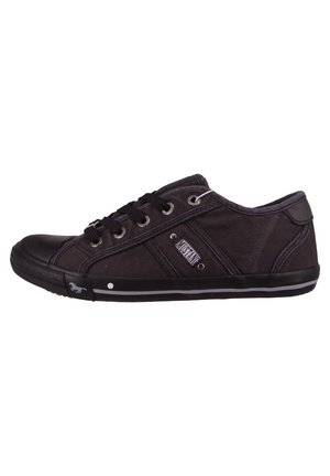 Trainers - graphit