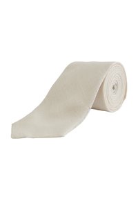 Beige stropdas van textuurstof, met een smalle, verlengde vorm en een puntige uiteinde, opgerold voor opslag.
