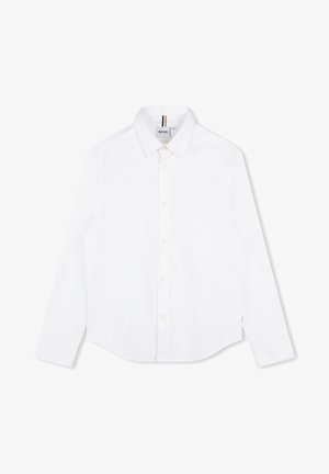 Bílá košile s dlouhým rukávem a klasickým límcem, s jemným logem značky a hladkou, jednobarevnou texturou látky.
