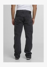 Niewybrane, washed black