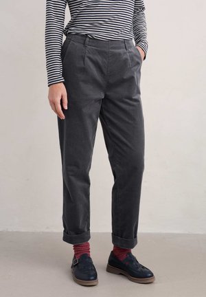 CRACKINGTON - Tygbyxor - grey coal