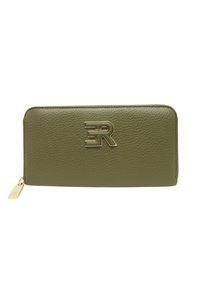 Portafoglio con cerniera in pelle verde oliva con trama, logo in metallo dorato al centro e cursore della cerniera coordinato in oro.