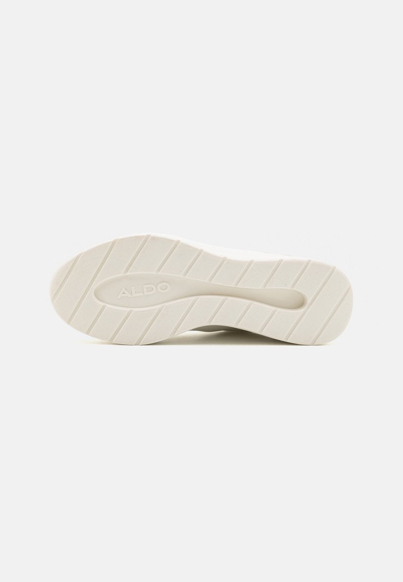Suola di scarpa in gomma bianca con un motivo testurizzato e scanalature orizzontali. Logo ALDO impresso al centro. Design semplice e funzionale.
